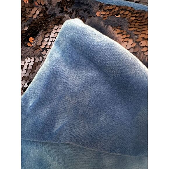 Aviva Stanoff Mermaid Sequins Celestial 3 Piece Set: Throw Blanket and 2 Pillows - Picture 5 of 8